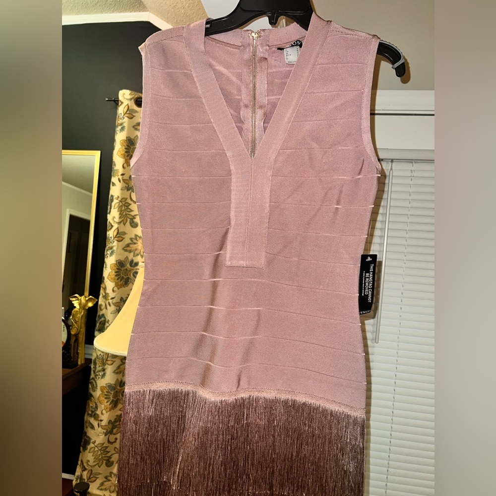 Women’s bodycon dress!